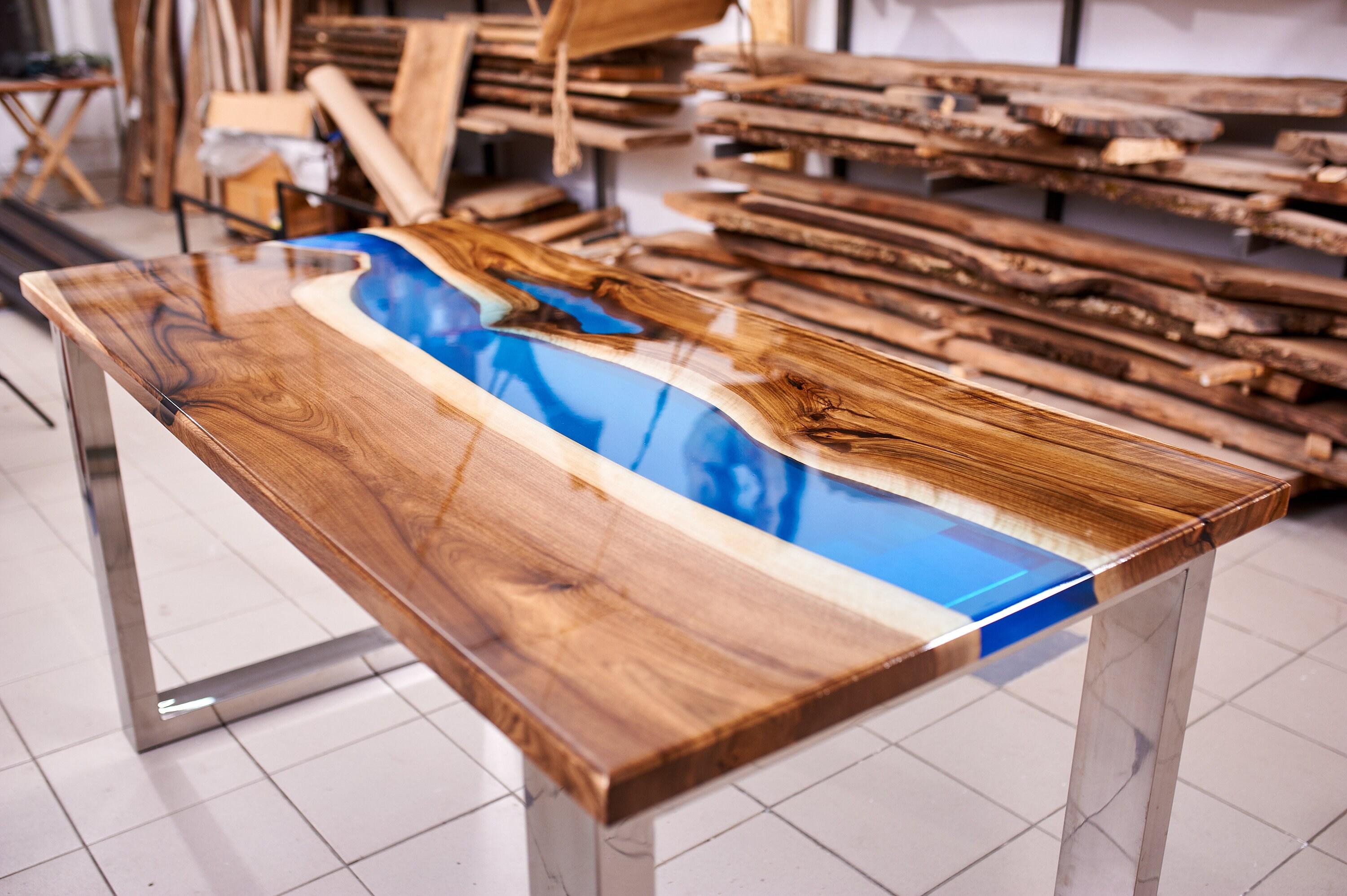 Custom Table & Countertop Fabrication by Intravoxsped
